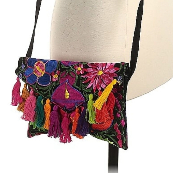 Colorful Embroidered Bag - Picture 8 of 9